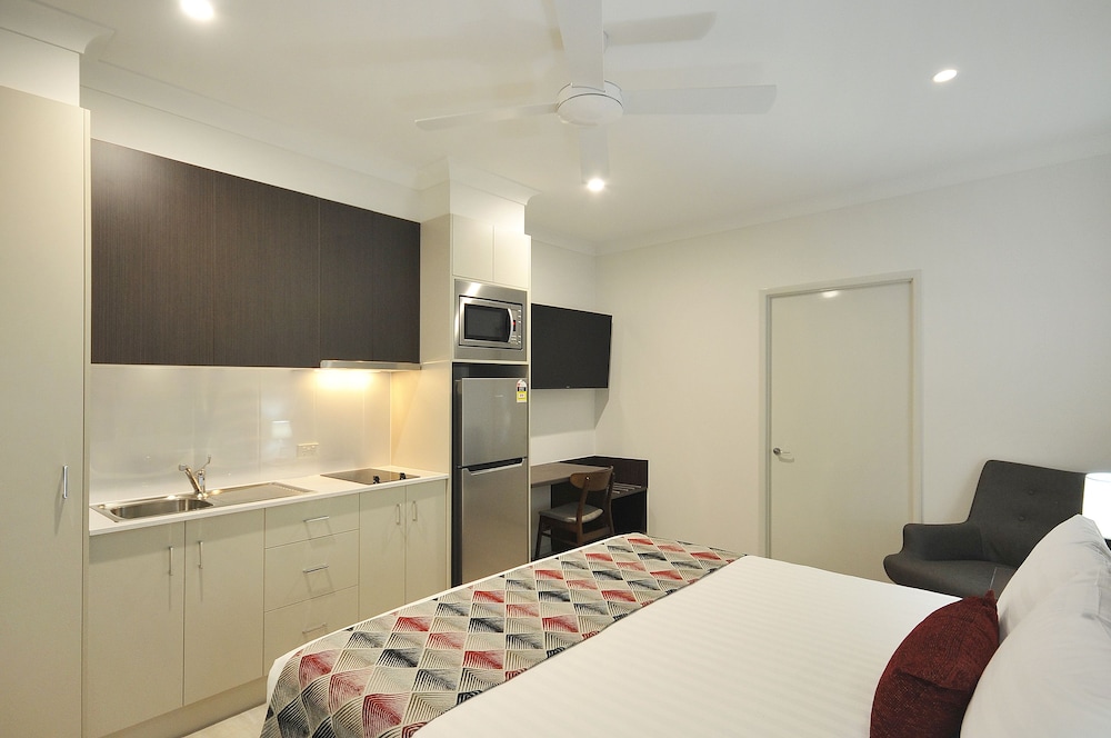 King Studio with wheelchair Access photo 1