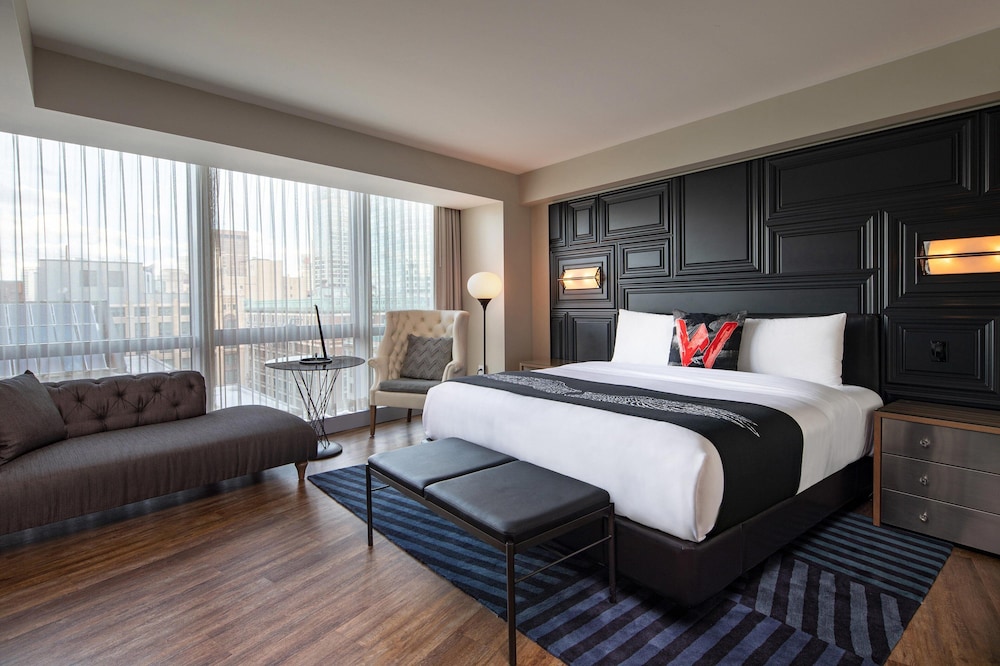 Room, 1 King Bed thumbnail 6