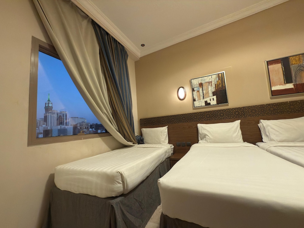 Basic Triple Room
