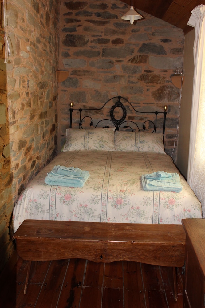 Traditional House, 3 Bedrooms photo 1