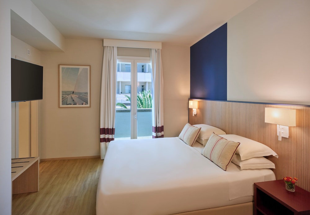 Superior Quadruple Room, Terrace photo 2