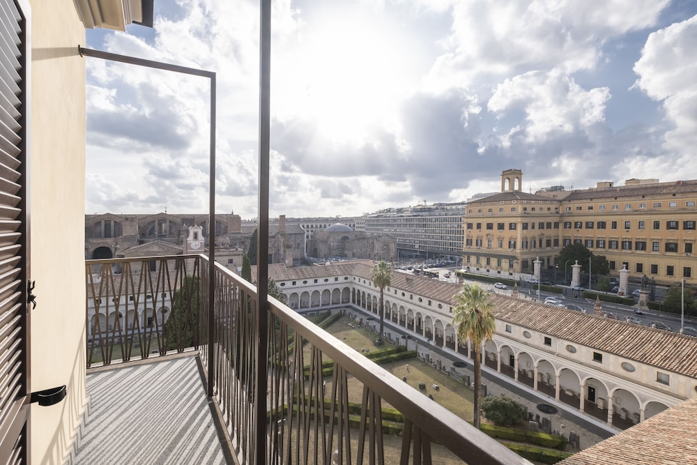 Deluxe Double Room, Balcony photo 3