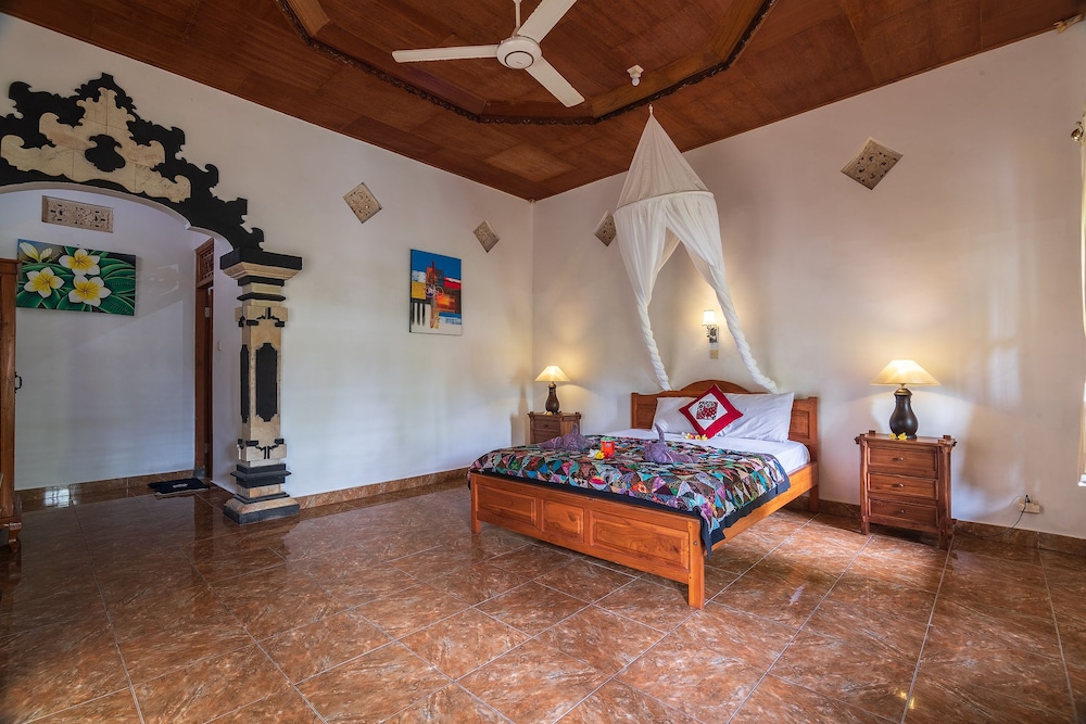 Standard Double or Twin Room photo 1