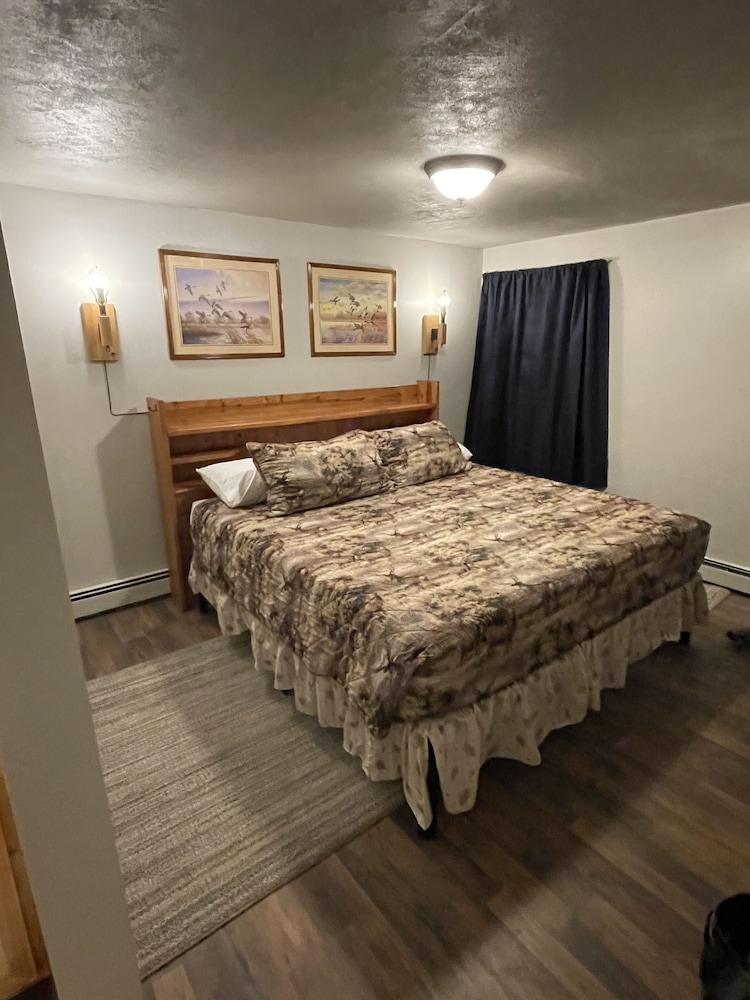Single Room, 1 King Bed, Non Smoking, Ground Floor photo 1