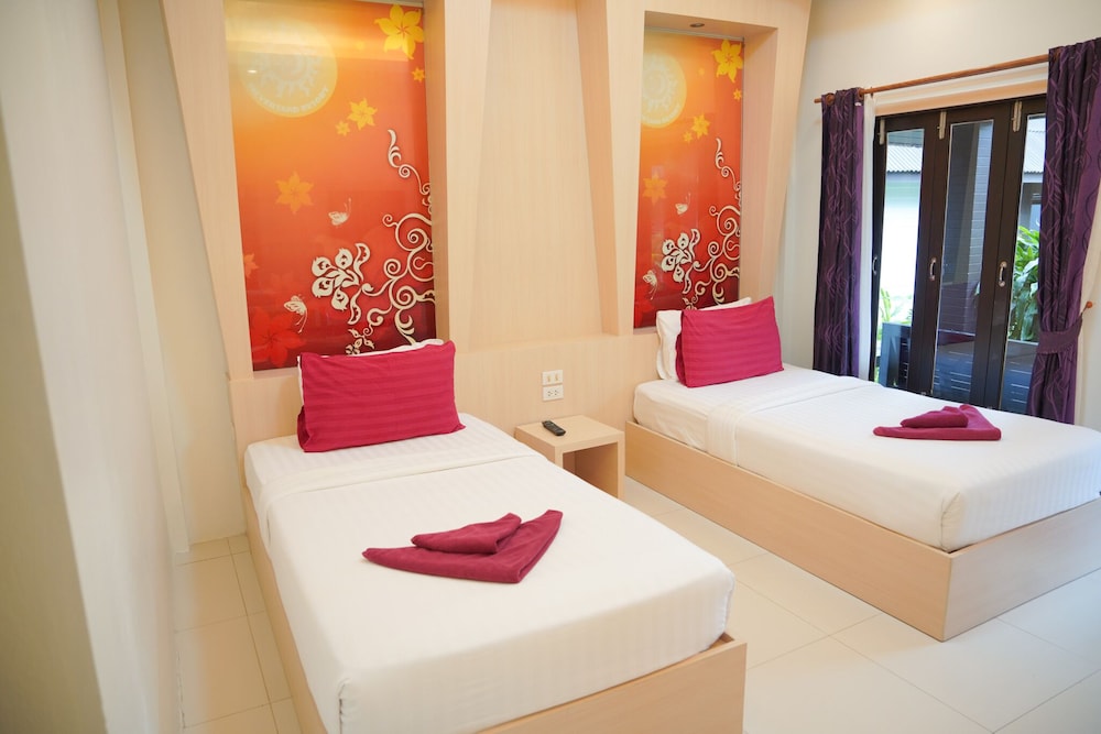 Deluxe Twin Room photo 1