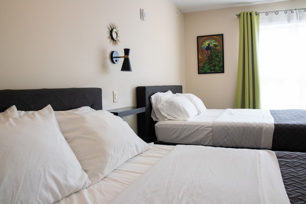 Room, 2 Queen Beds (#314)