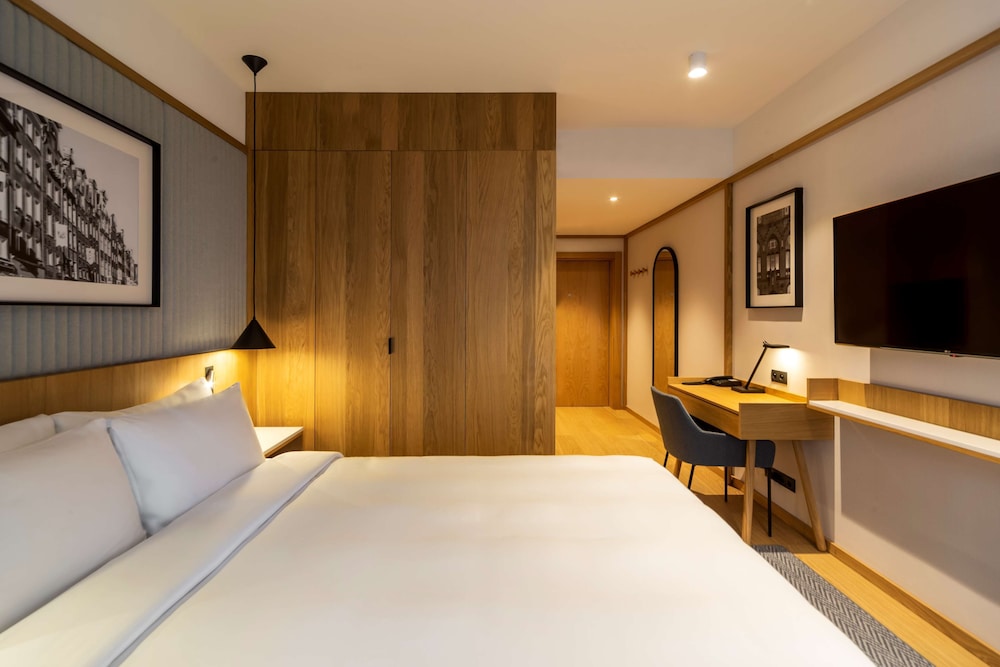 Standard Room - Photo 7
