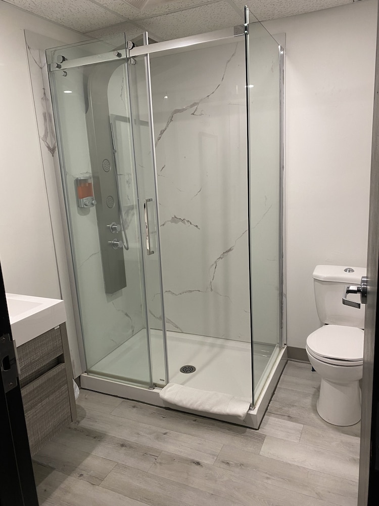 Comfort Room photo 2