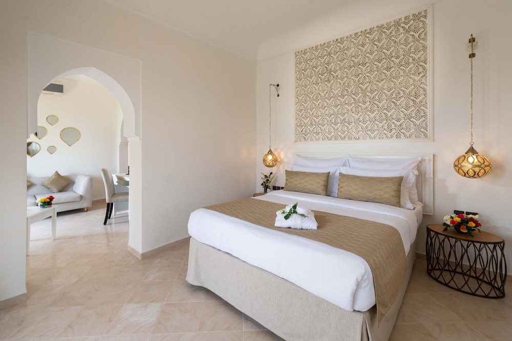 Junior Suite - Photo 1
