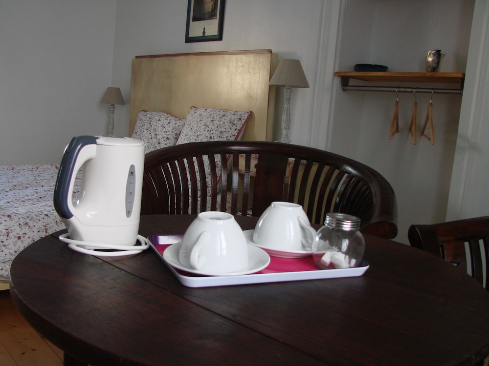 Classic Double Room, 1 Double Bed, Non Smoking, City View photo 2