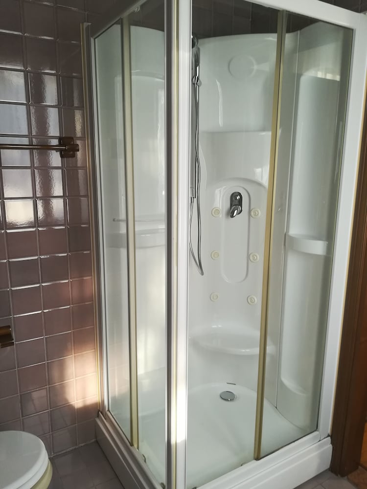 Standard Double or Twin Room photo 2