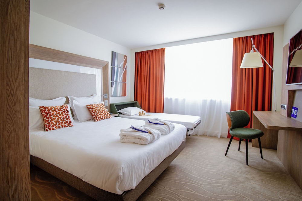 Executive Room, 1 Double Bed with Sofa bed, River View - Photo 2