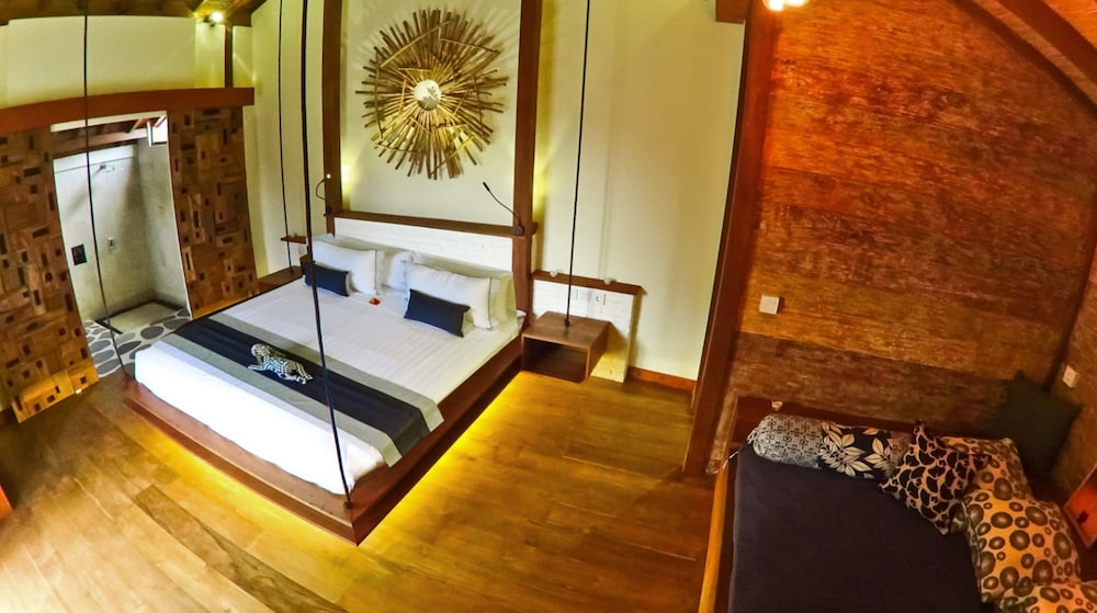 One Bedroom Executive Family Suite photo 3