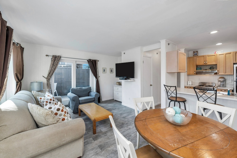 Apartment, 2 Bedrooms, Garden View