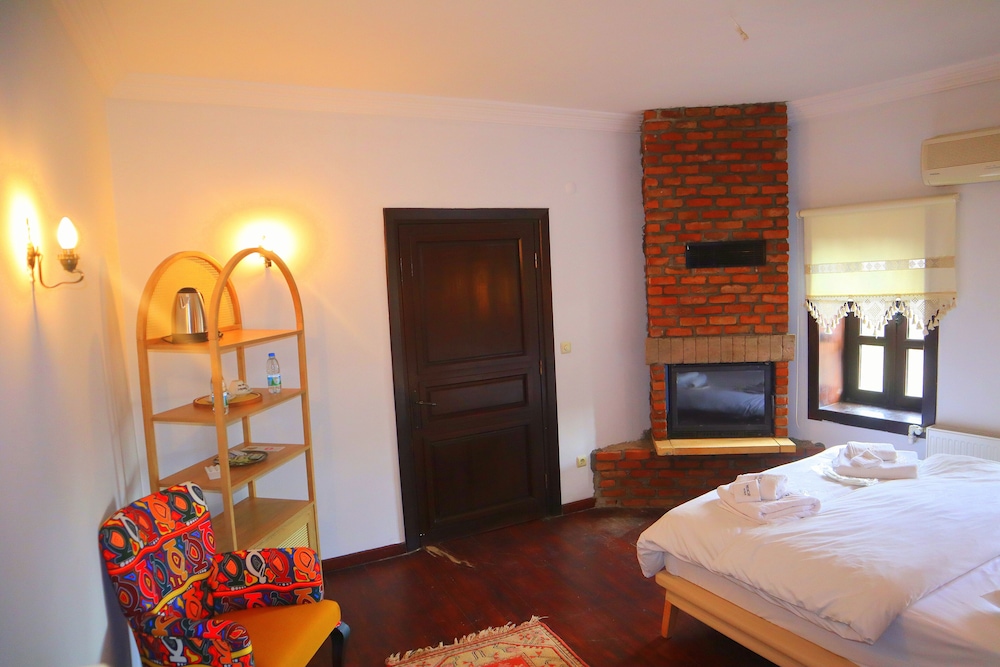 Romantic Room