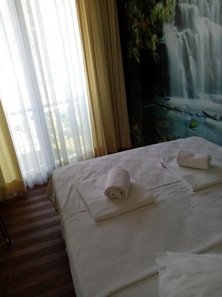 Economy Room - Photo 4