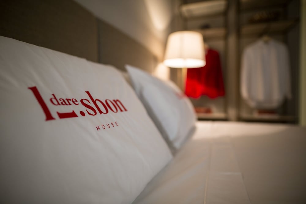 Standard Apartment, 1 King Bed photo 3