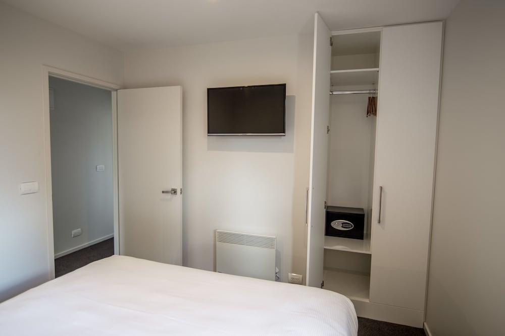 3 Bedroom Apartment (3BR) - Photo 8