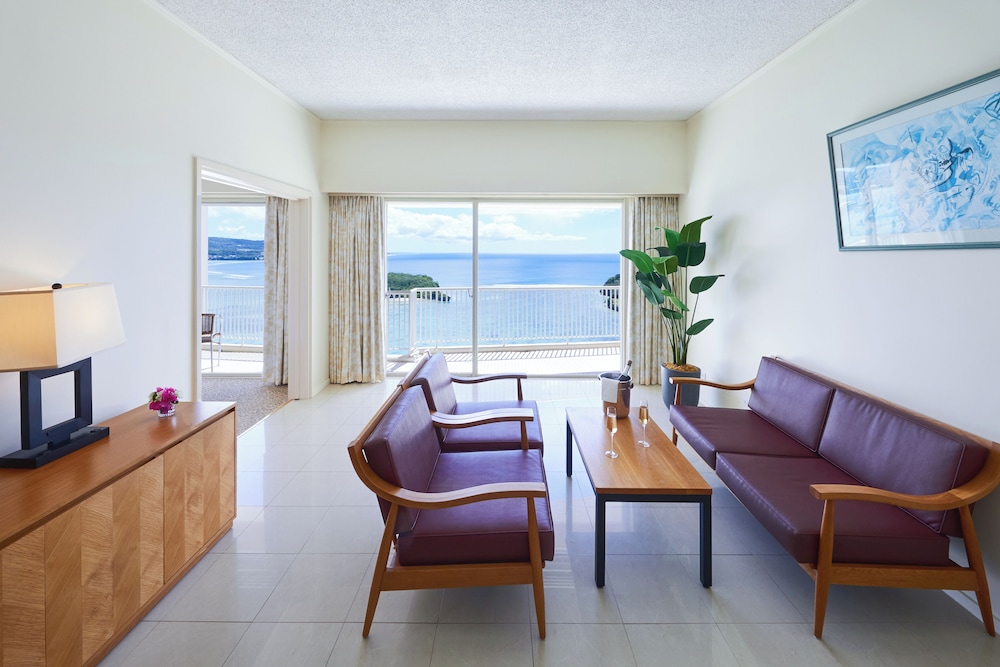 Suite Ocean Front 2 Double Beds