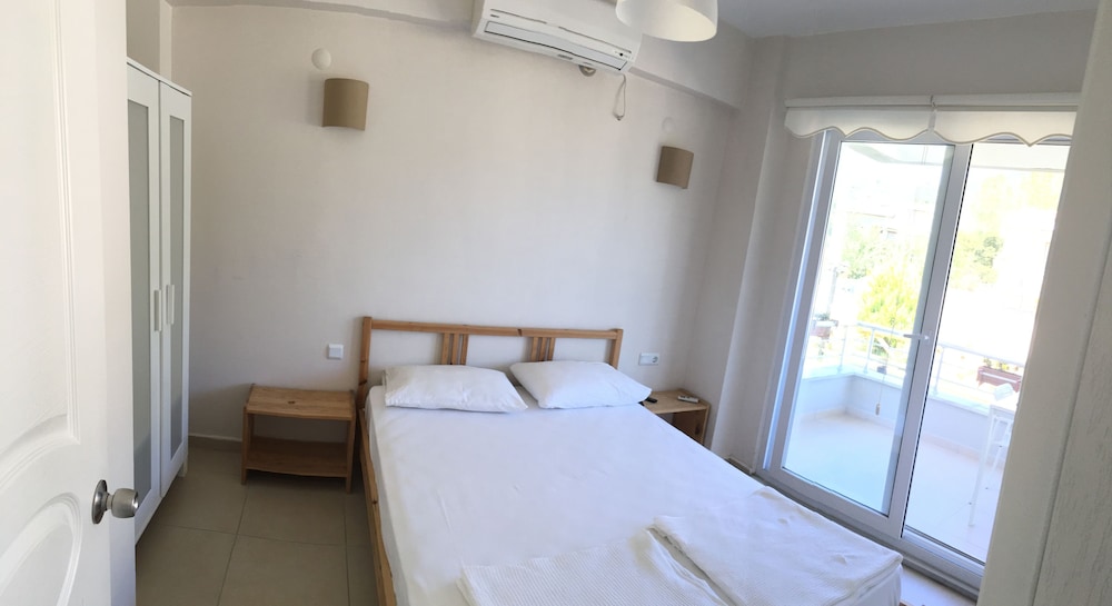 Basic Apartment