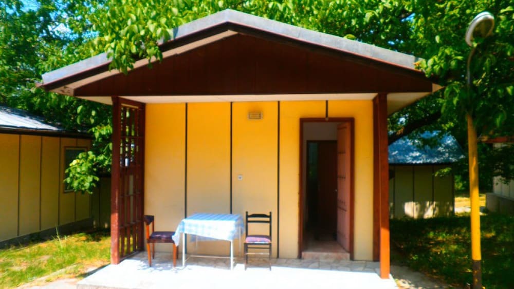 Bungalow, 1 Bedroom, Smoking, Balcony photo 3