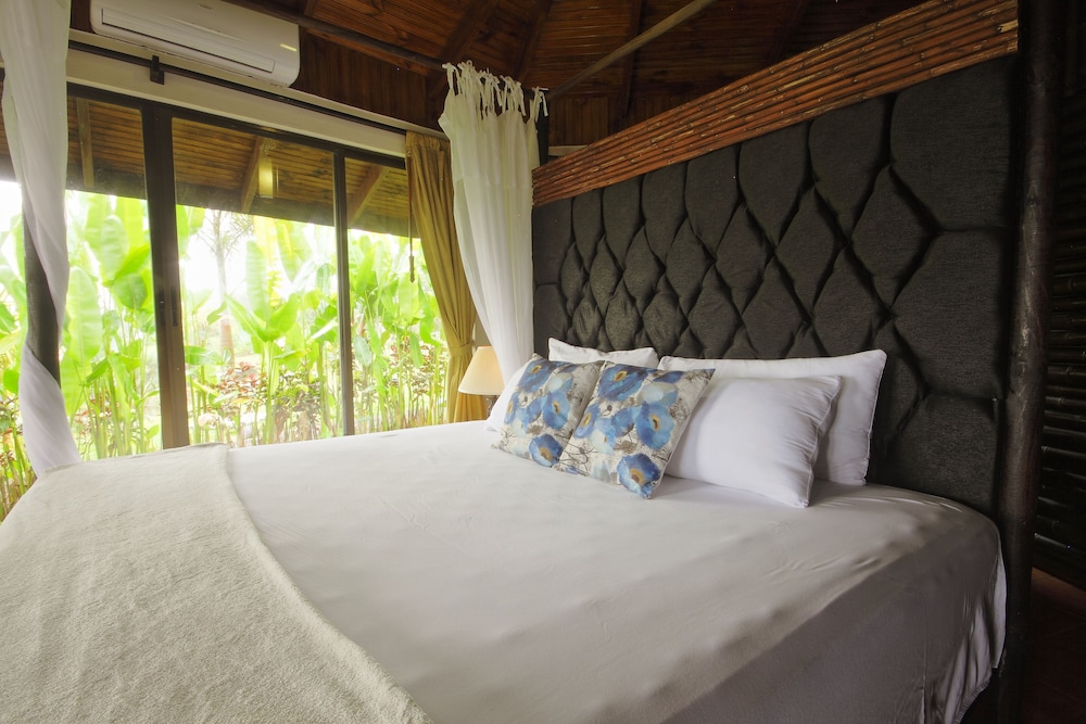 Villa, 1 habitación, vista al jardín, lado de la montaña