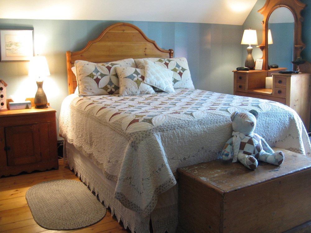 Panoramic Room, 1 Queen Bed photo 3