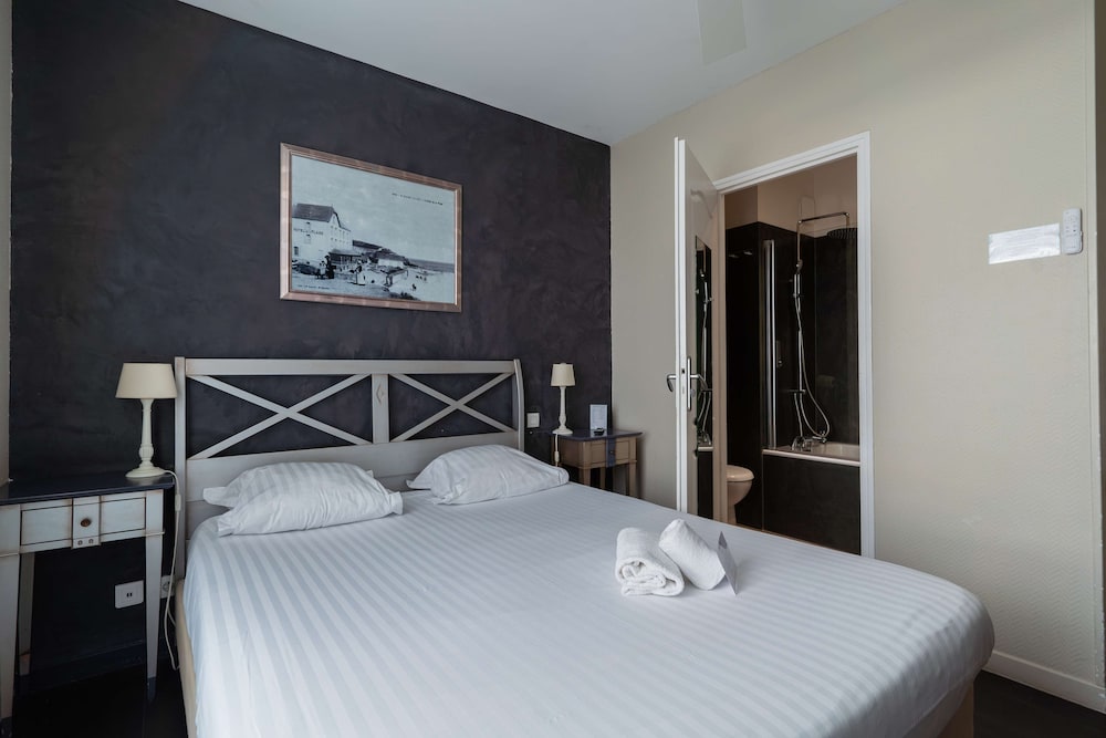 Classic Room, 1 Double Bed, Non Smoking, Sea View - Photo 10
