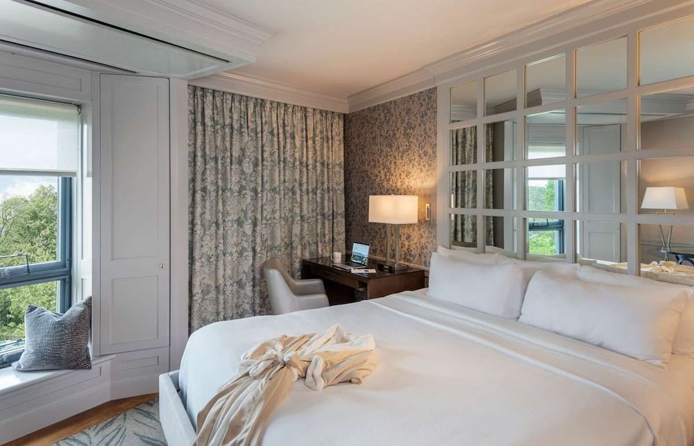 Standard Room, 1 King Bed - Photo 1