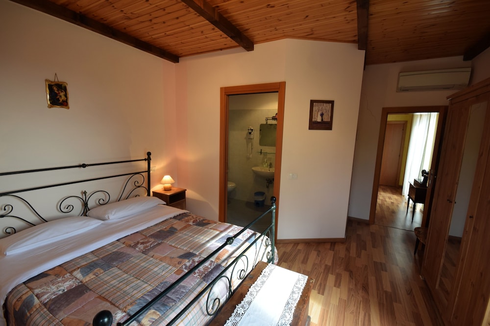 Apartment, 1 Bedroom, Kitchen, Garden View (Gialla) photo 2