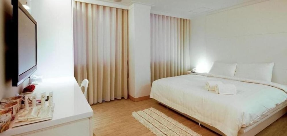 Superior Double Room (Luxury)
