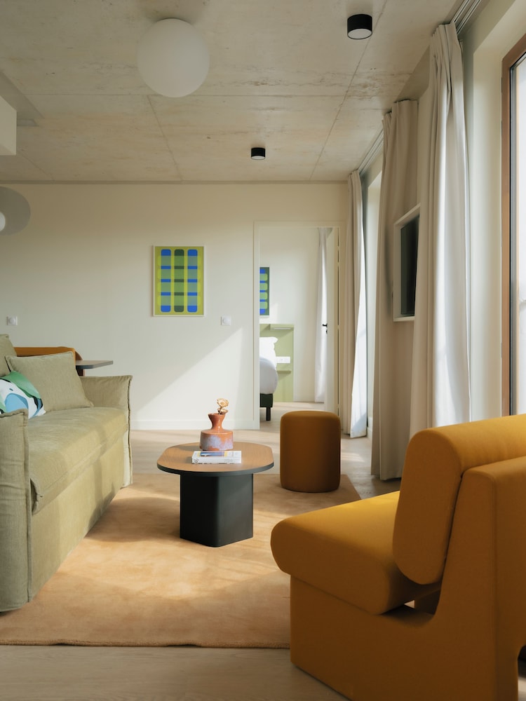 Two-Bedroom Apartment with Balcony photo 1