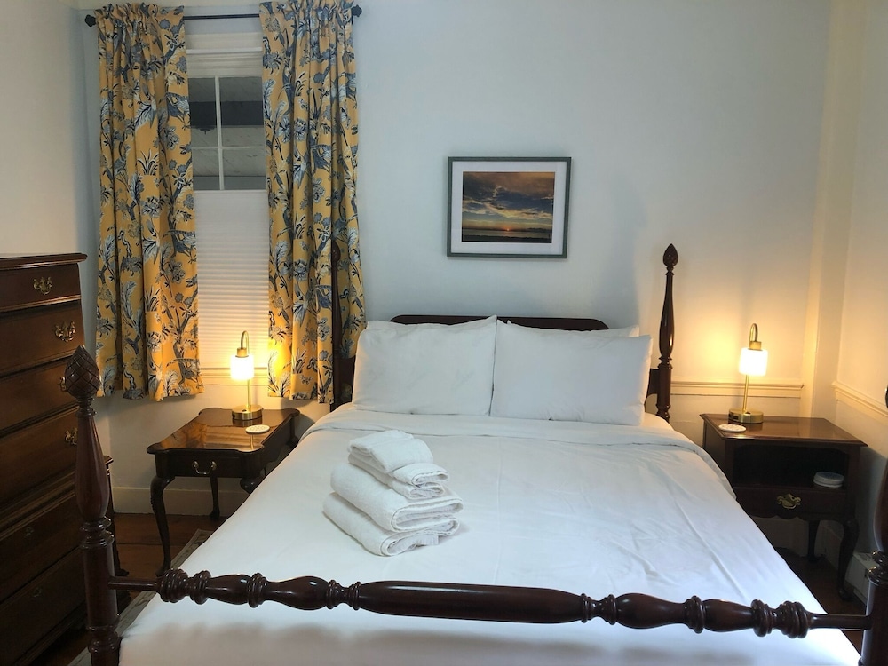 Harbor Room photo 1