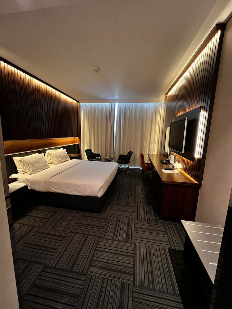 Executive Room photo 1