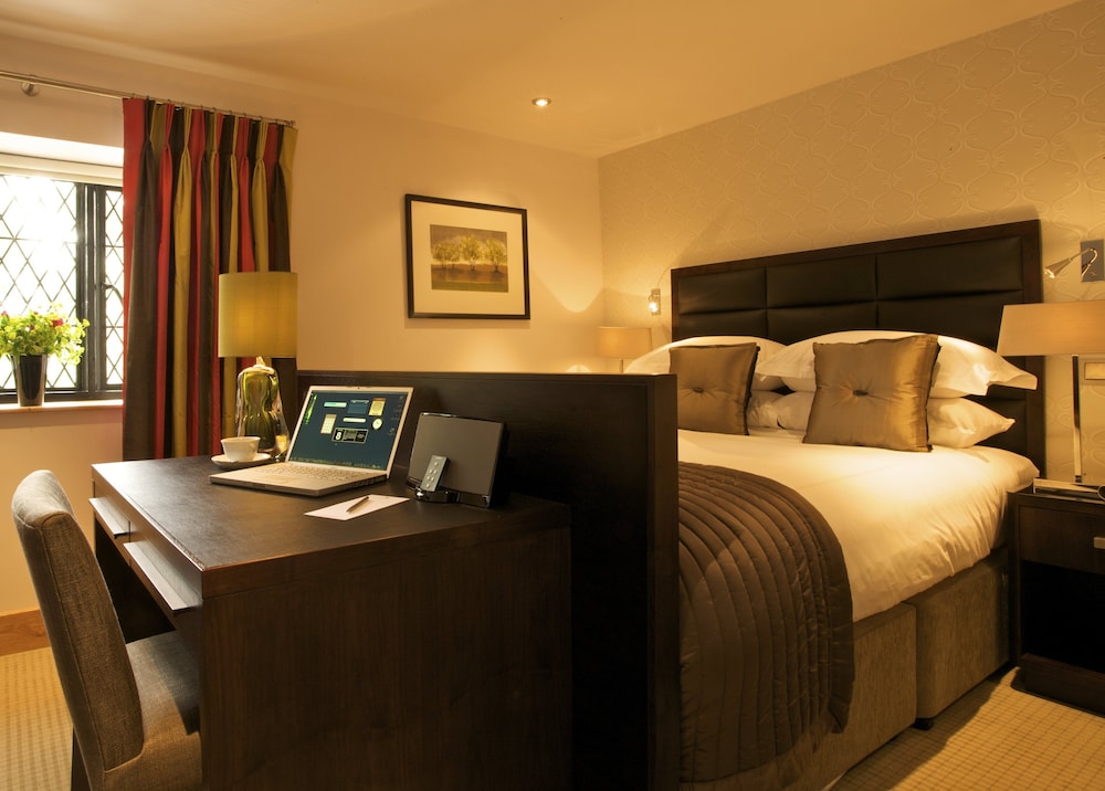 Luxury King Room - Photo 2