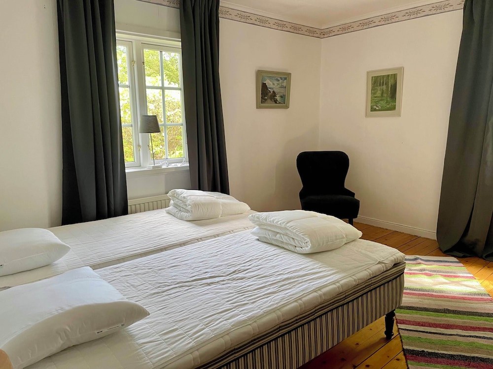 Standard Cabin, 1 Bedroom, Garden View, Garden Area photo 3