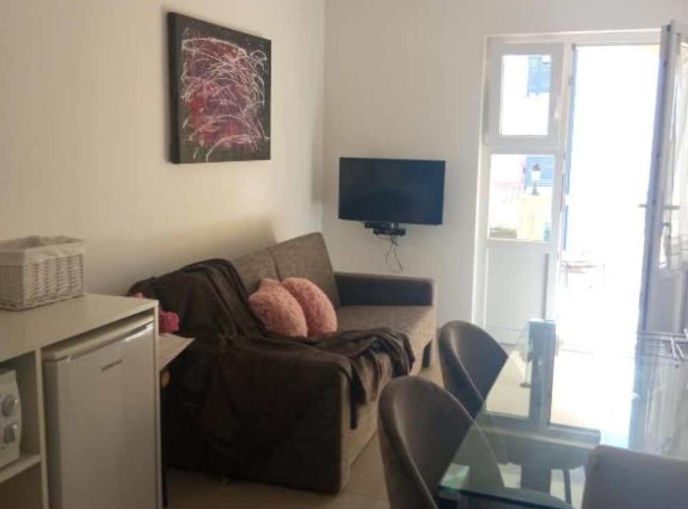 Apartment (Standard one bedroom apartment (RED))