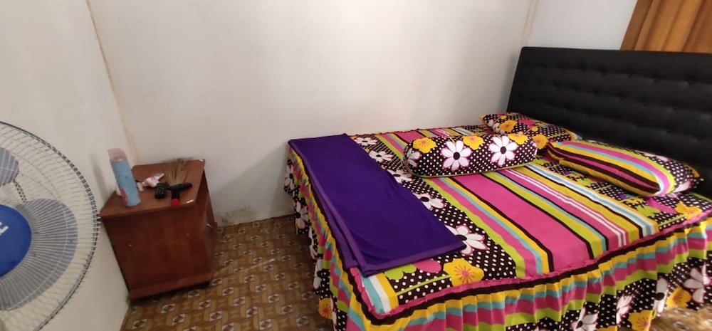 Standard Room (Fan) - Photo 10
