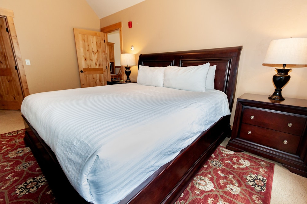 Townhome, 3 Bedrooms photo 1