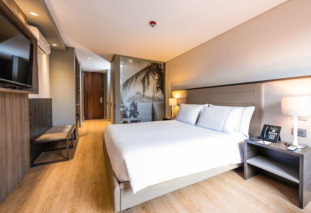 Premium Double Room, 1 Queen Bed photo 1