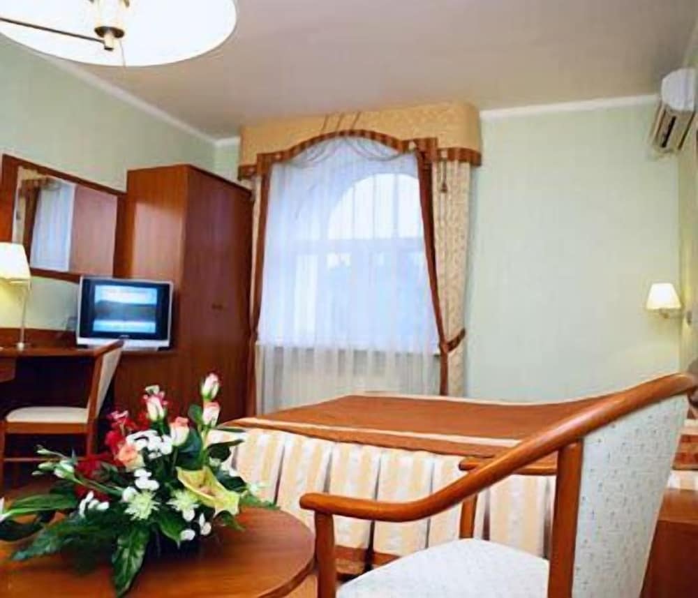 Double or Twin Room, Shared Bathroom photo 1