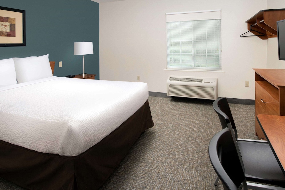 Room, 1 King Bed, Non Smoking photo 1