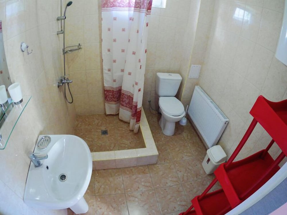 Standard Triple Room (Cottage #8) photo 3