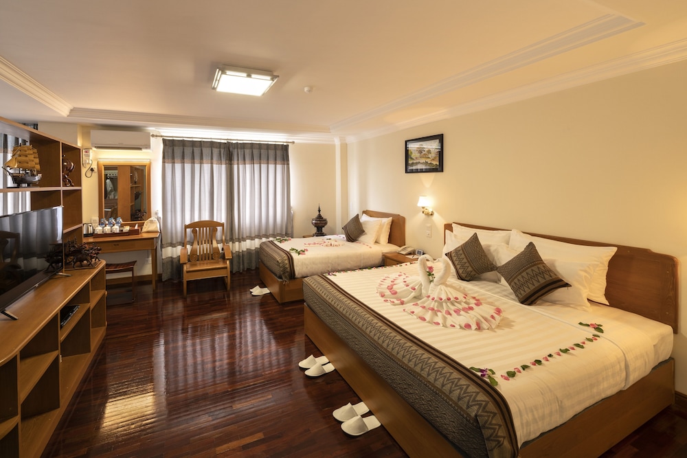 Junior Room