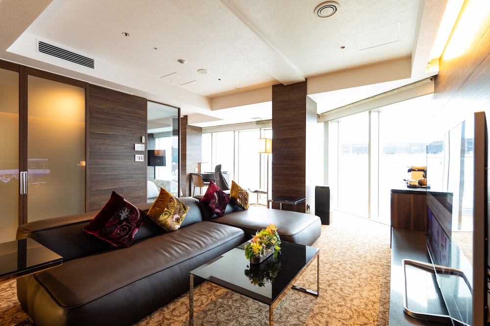 Classic Suite Room, Queen-size beds×2, With bathtub