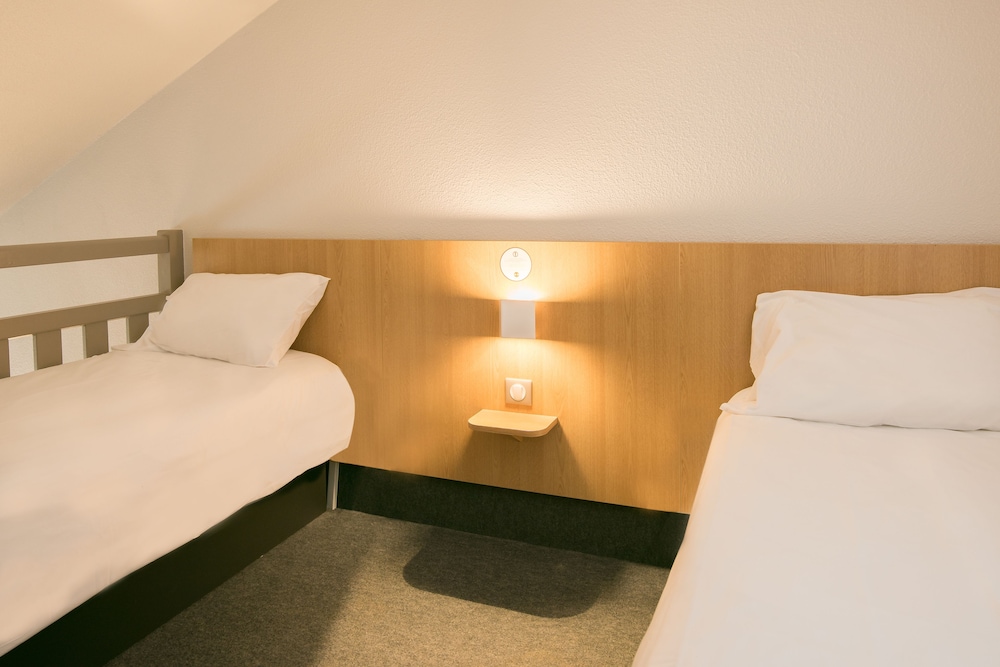 Quadruple Room, Non Smoking photo 3