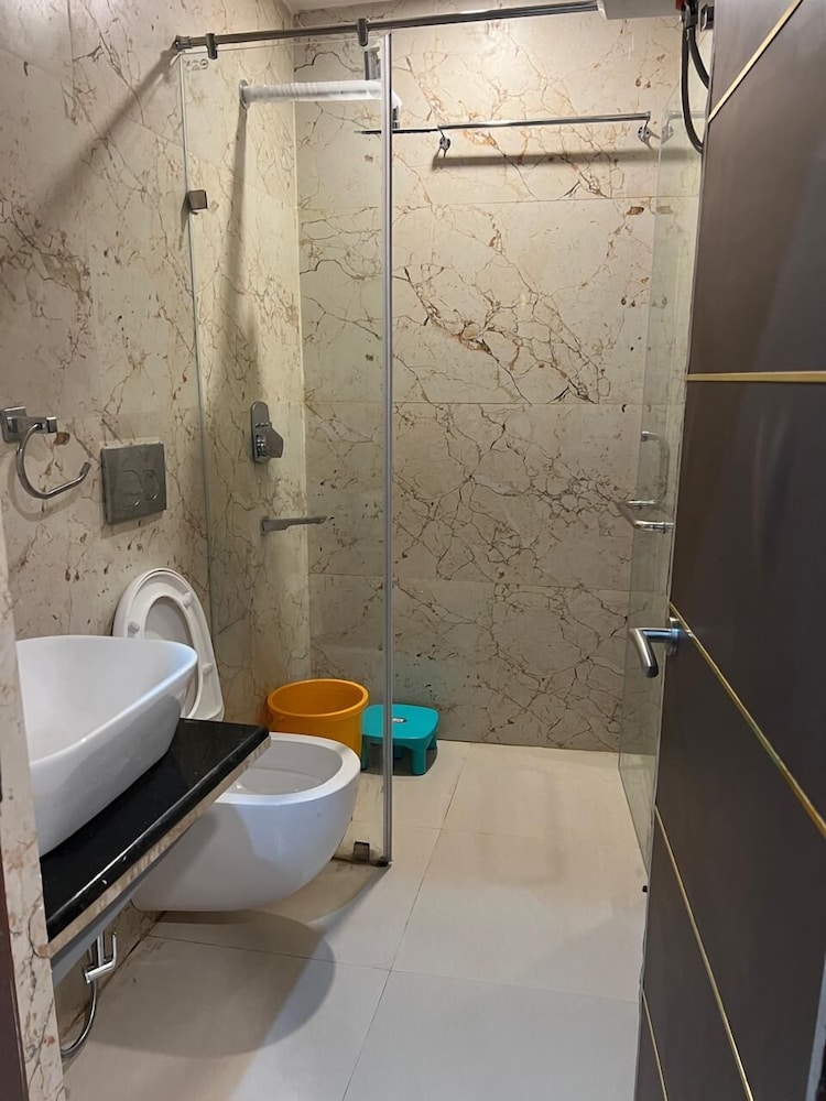 Classic Double Room Single Use photo 2
