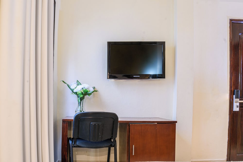 Basic Double Room - Photo 6