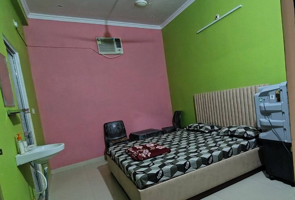 Deluxe Double Room photo 2