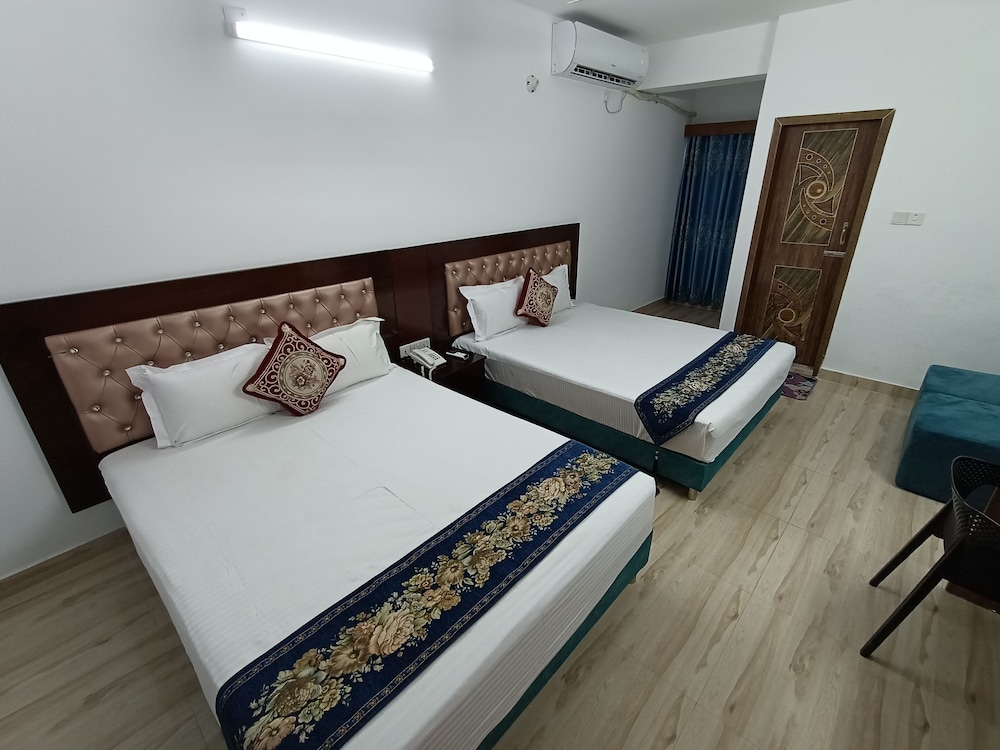 Family Quadruple Room photo 1